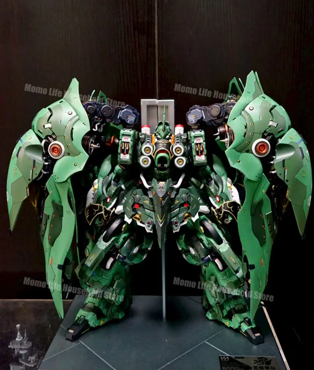 在庫あり軸モデル 1/100 オシリス航空ドミネーターアセンブリモデルキットアニメアクションフィギュアロボットプラスチック可動モデルギフトおもちゃ
