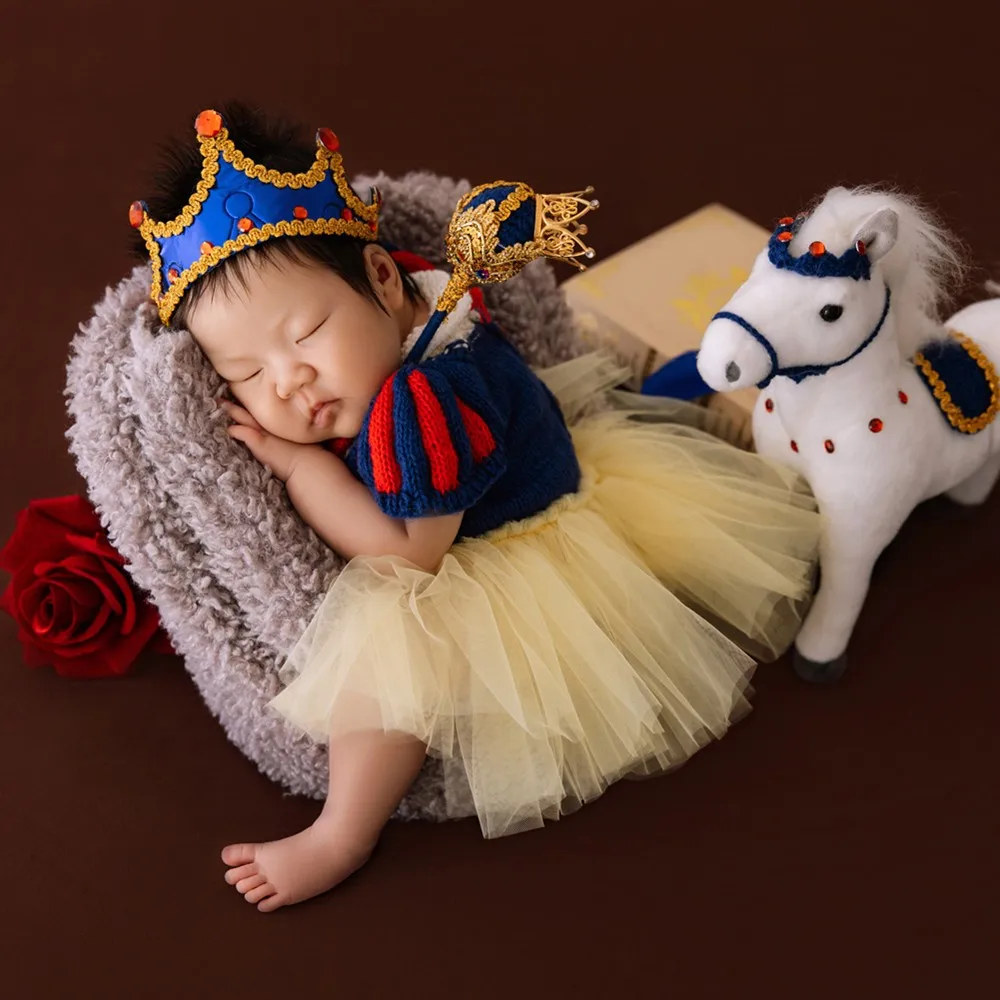 ❤️Newborn Photography Clothing Headband+Crown*2+Snow White Dress+Scepter+White Horse+Pen Studio Baby Girl Photo Prop Accessories