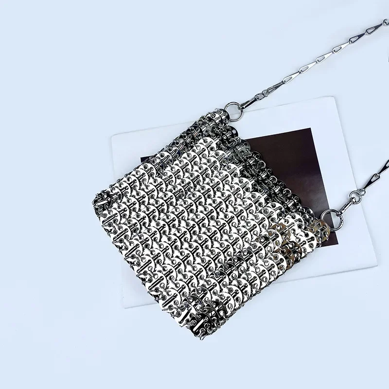 

2024 New Metal Sequins Chain Shoulder Bag for Women Trend Hand-woven Bag Luxury Design Female Wedding Party Dinner Clutch
