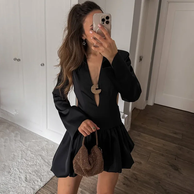 

Fashion Hollow Pleated Dress For Women Backless Sexy Long Sleeve Mini Dress Slim High Waist Female Elegant Party Dress