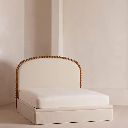 h*-French Retro American Double Person Bed Modern Design Style Comfortable Princess Bed Soft Pack Back for Master Bedroom