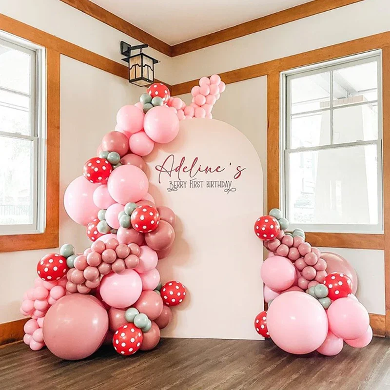 128Pcs A set of pink strawberry themed balloon wreath and arch set for weddings, birthdays, parties and single party decorations