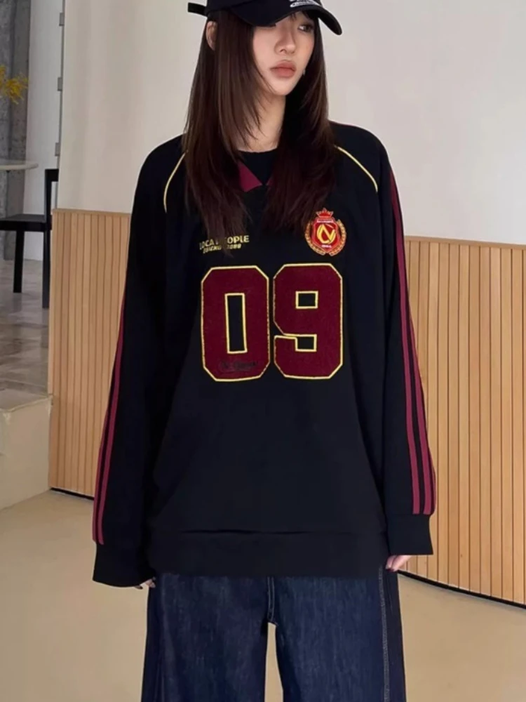 النمط الياباني الكوري الوزن الثقيل الهيب هوب الخامس الرقبة جيرسي نمط البلوزات 2025 الخريف المتضخم للجنسين البلوفرات المرأة بلايز عادية #2