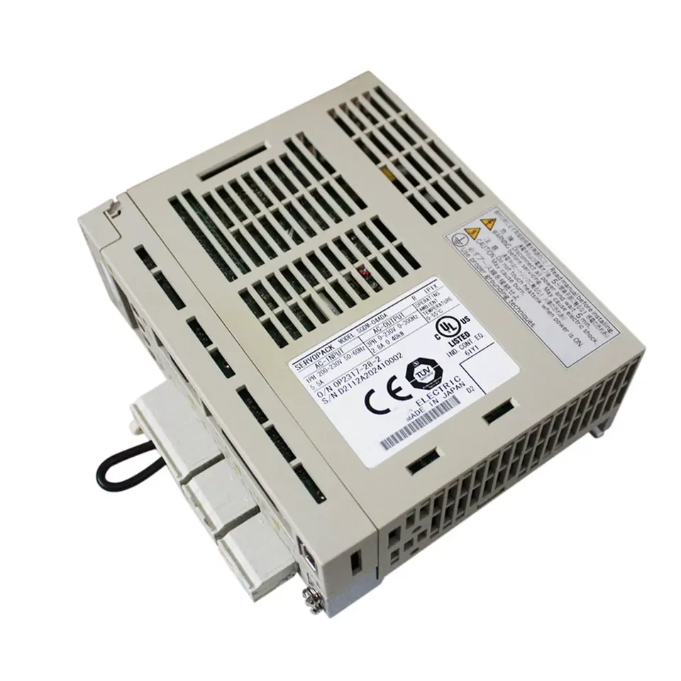 New SGDM-04ADA Servopack Servo Driver 12 Months Warranty SGDM 04ADA
