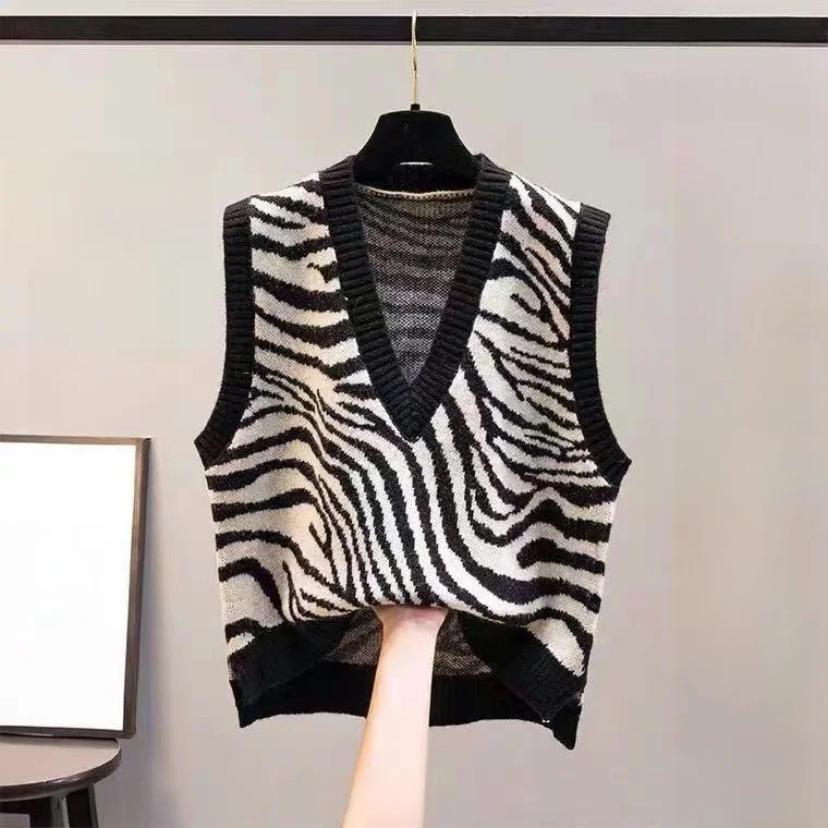 Women's Knitted Vest Top Outerwear V-Neck Base Layer Sweater Brand Buckle Jacket Sleeveless Casual Commute Style Loose Fit