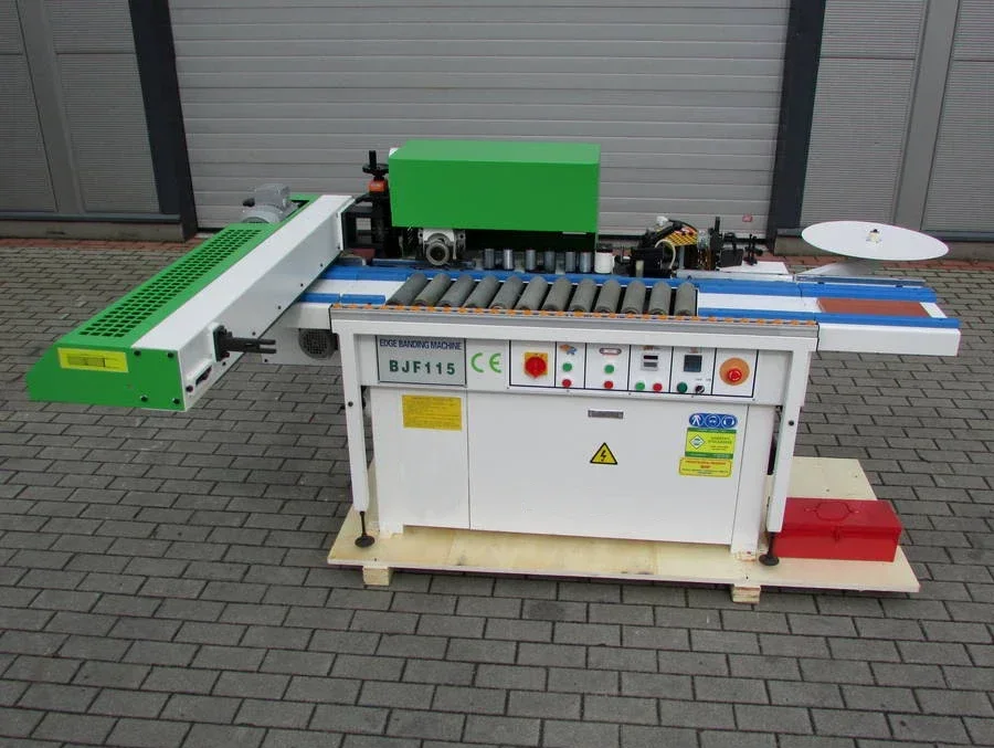 BJF115 Machine à plaquer les chants semi-automatique EdgeBander compact