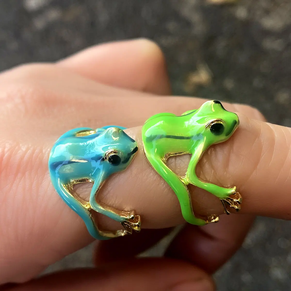 Cute Funny Green Blue Frog Animal Rings for Women Men Opening Resizable Enamel Statement Rings Girls Birthday Party Jewelry Gift