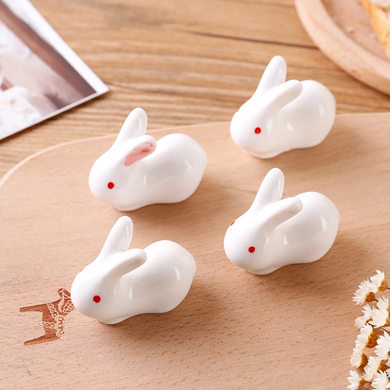1Pc Cute Rabbit Ceramic Chopstick Holder Creative Spoon Fork Holder Stand Chopsticks Rack Pillow Kitchen Chopstick Rest Rack
