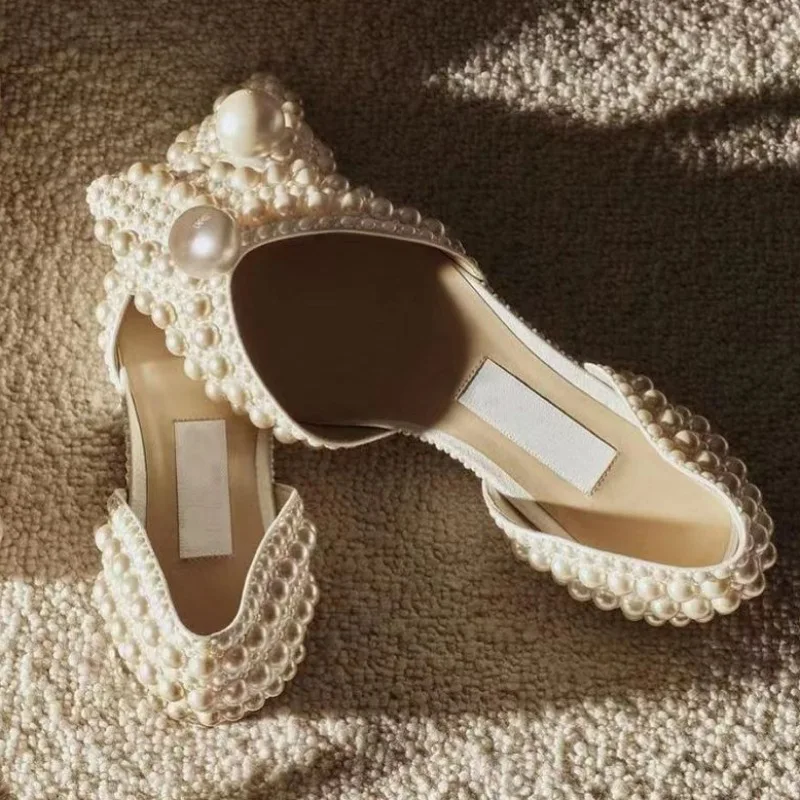 

2023 Summer New Elegant Pointed-Toe Pearl Sweet Style Hollow Flat Sandals with Ankle Strap, Popular Online