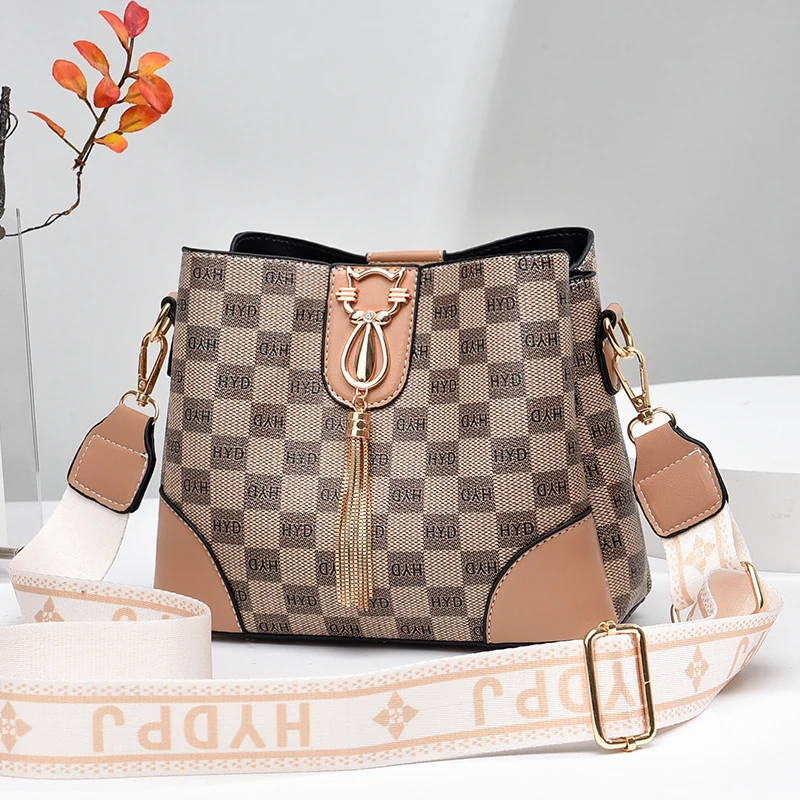 

Checkered Pattern Bucket Bag, Vintage Style Shoulder Bag, Trendy Crossbody Bag For Women