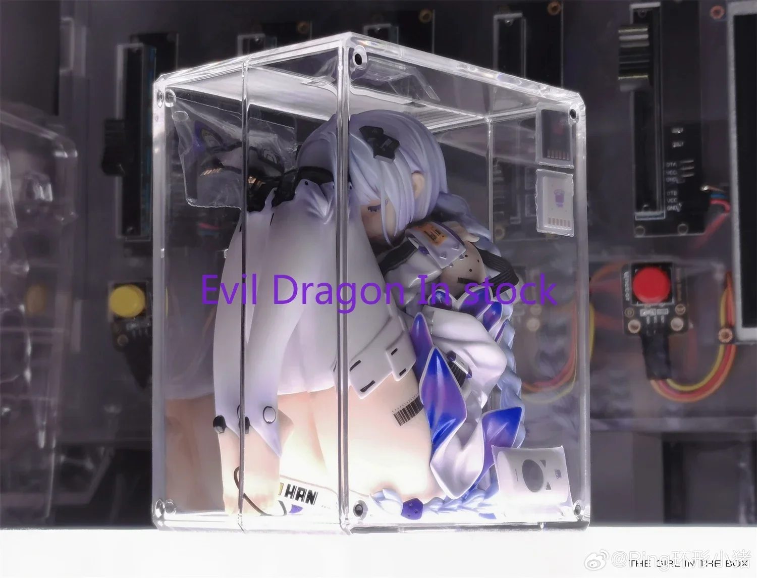 

[In Stock] Original SNAIL SHELL1/7 THE GIRL IN THE BOX Han-0v0 Mobile Suit Girl SO COOL PVC Action Figure Collection Gift