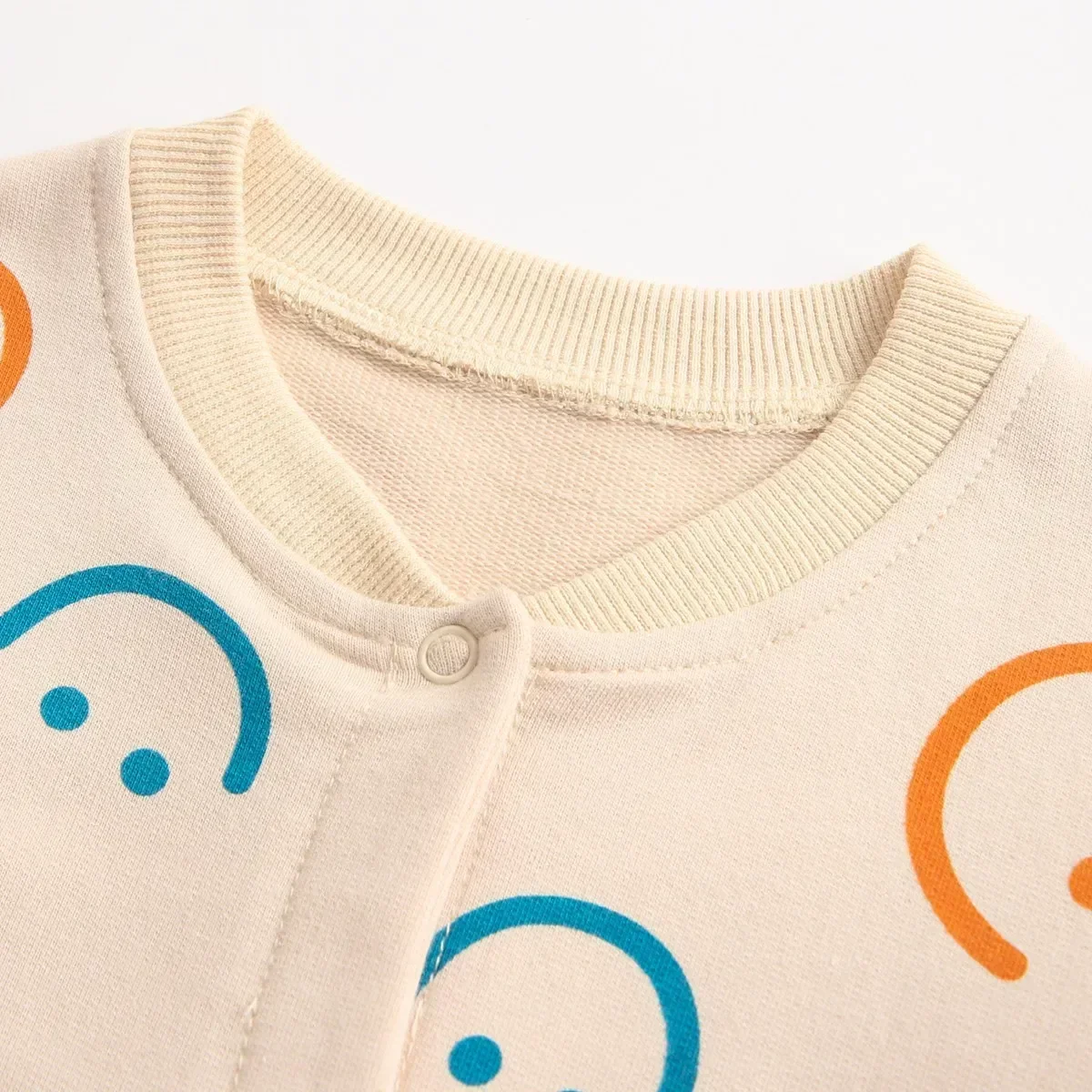 Herbstmode: Baby-Strampler, Kleidung, Baumwoll-Overall für Kleinkinder, Mädchen-Overalls mit Stirnband. – Detail 4