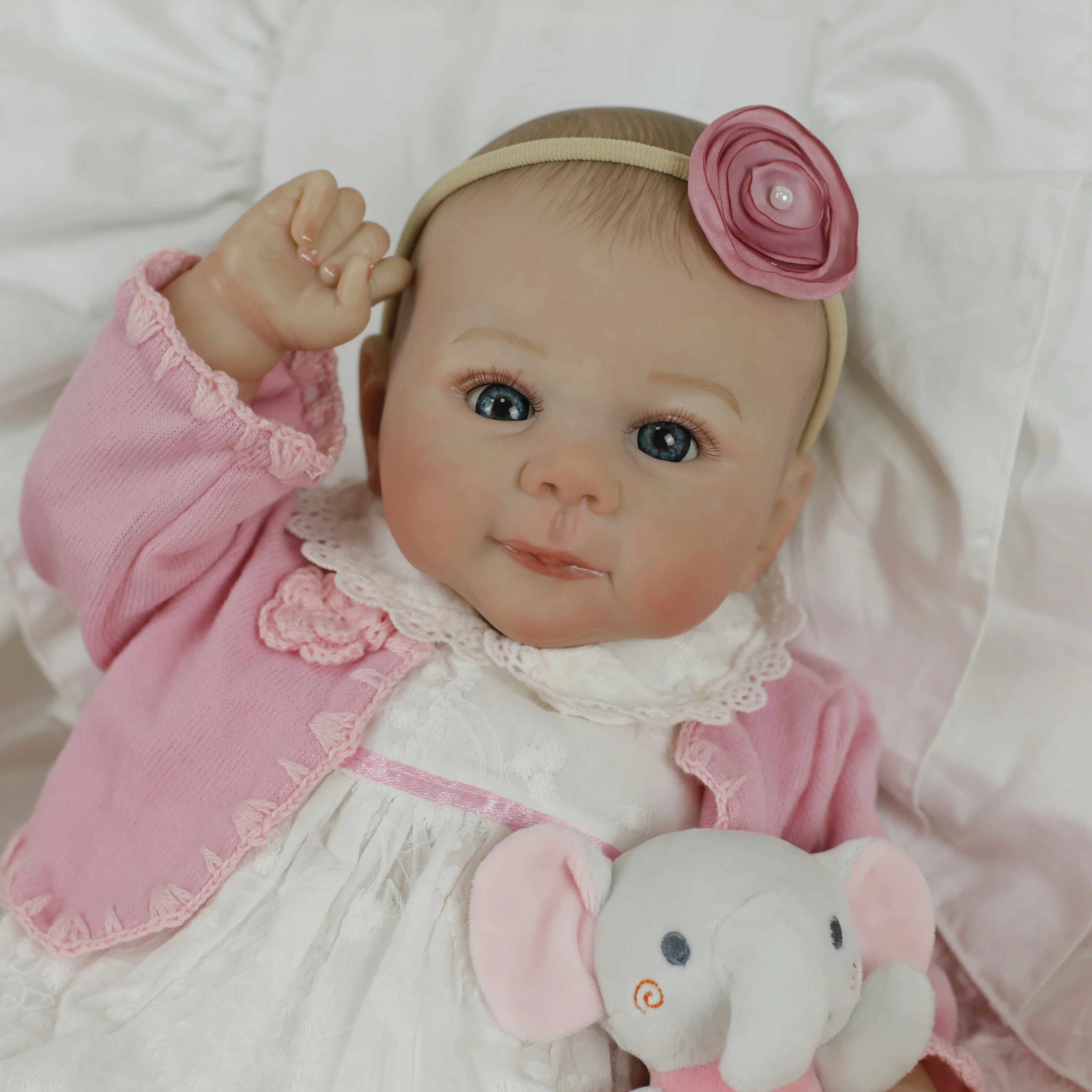 17 Inch Cute Soft Vinyl Realistic Newborn Baby Dolls Real Life Lifelike Reborn Baby Dolls With Accessories