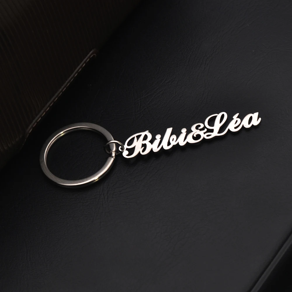 Letter Keychain Customizable Name Pendant Stainless Steel Keyring Birthday Gift for Boyfriend/Girlfriend and Children/Parents