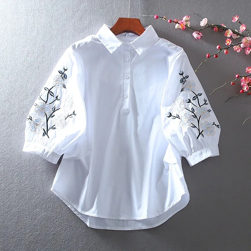 White Shirts Women\'s Spring Summer New Loose Thin Eembroidered Lantern Sleeve White Shirt Female Blouse Sweet Casual Tops Mujer