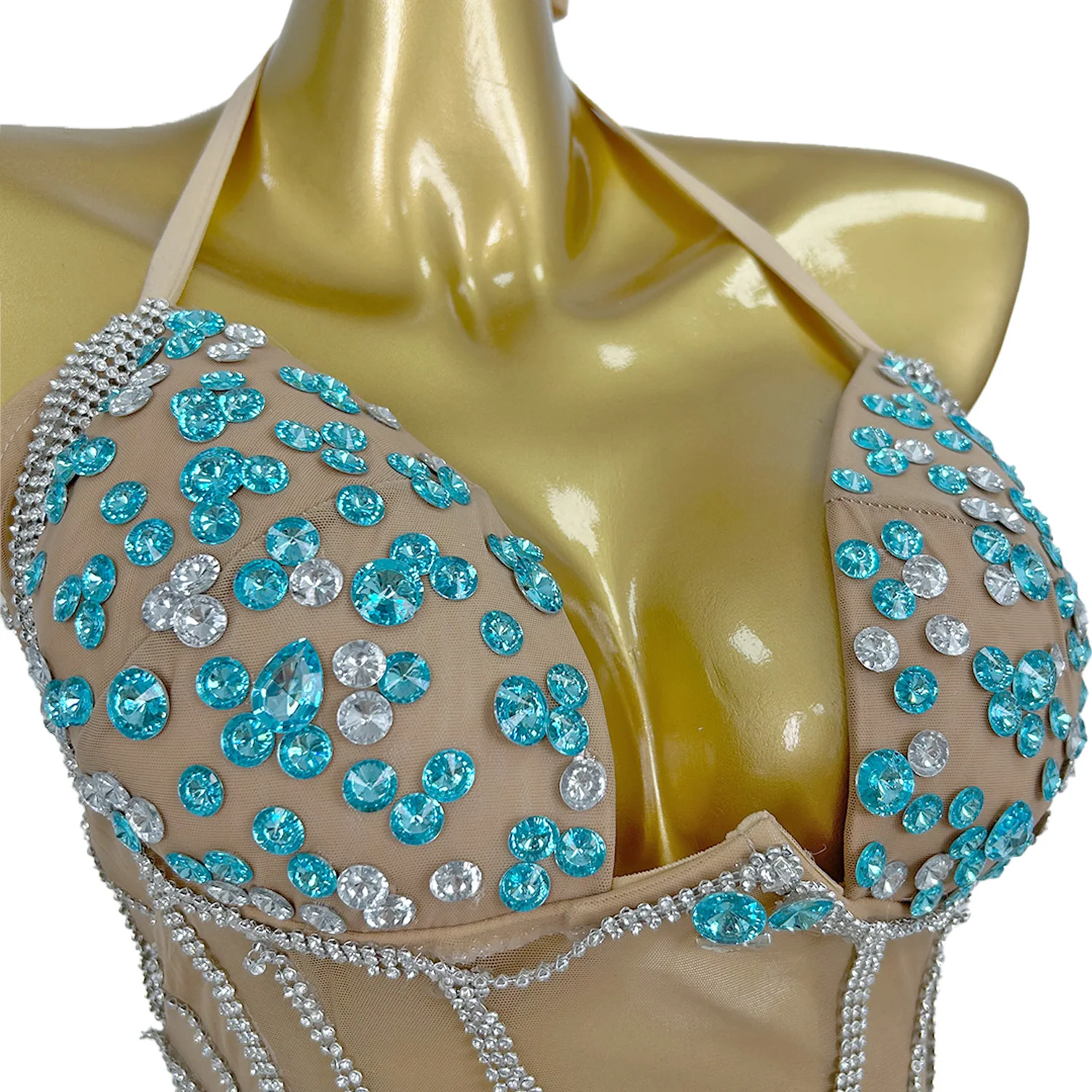 ชุดเดรสหรูหรา Bingdiantiao สำหรับผู้หญิง ดีไซน์เซ็กซี่ สายคล้องคอ ผ้าตาข่ายโปร่งใส ประดับโซ่ เหมาะสำหรับงานแสดงในบาร์ งานเทศกาลดนตรี และงานพรอม