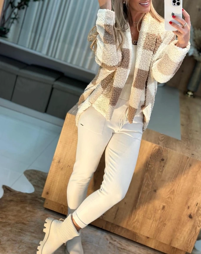 

Women's fashionable casual temperament commuting open collar autumn and winter checkered pattern off shoulder bat sleeve shirt