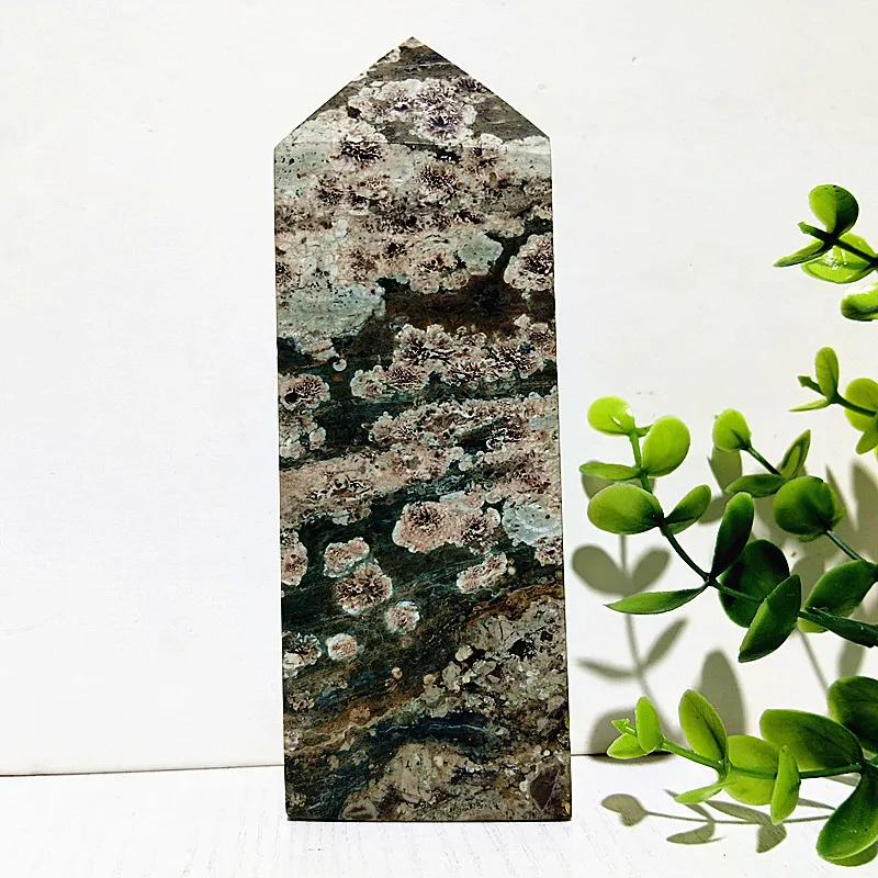 Natural The Cherry Green Crystal Tower Point Home Decor Wand Witchcraft Reiki Meditation Chakra Healing Crystals