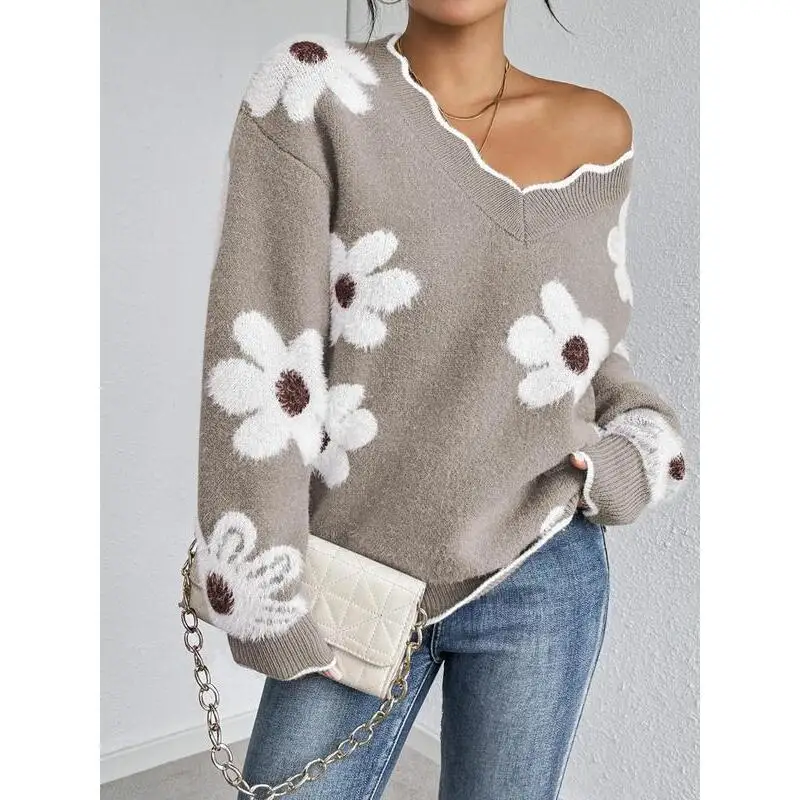 Women's Floral Pattern Fan Shaped Trim Drop Shoulder Sweater Summer 2025 Knitted Top Fashionable Casual Style