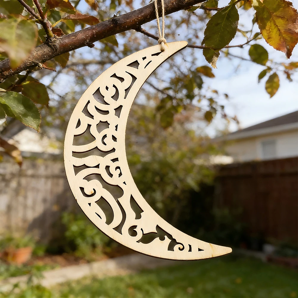 2pcs Hollow Wooden Wall Hanging Sign Crescent Moon Happy Eid Pendant for Ramadan Kareem Mubarak Muslim Party Ornament Decoration