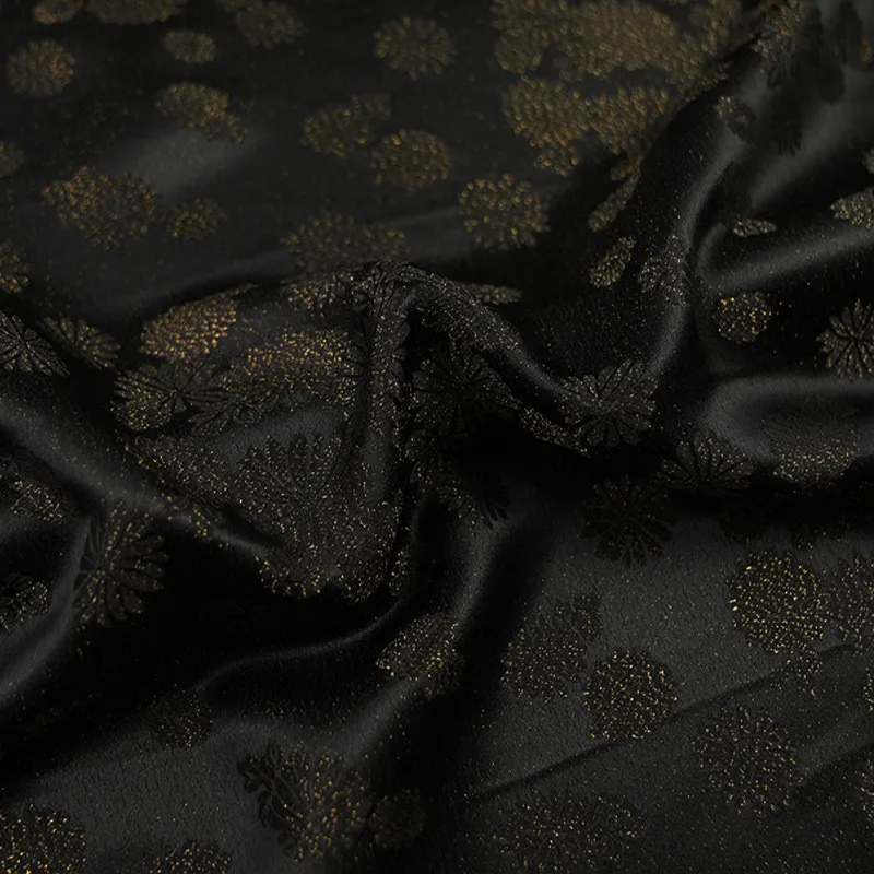New Chinese-style upper garment Hanfu cheongsam and waistcoat fabric with pattern golden silk real