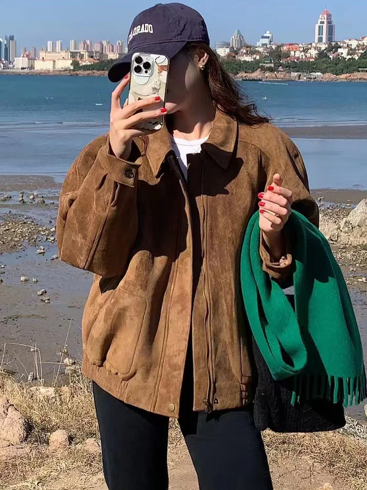 Retro Brown Leather Velvet Loose Women's Biker Jacket Fashionable Baseball Coat Short Style Zipper Closure Other Material 100%