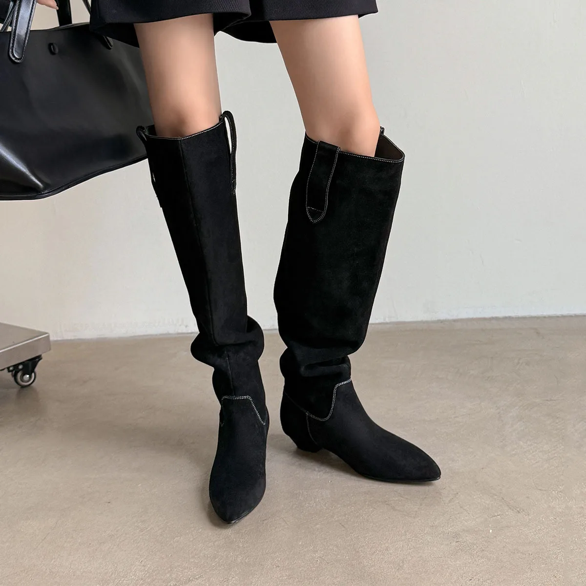 

Arden Furtado Autumn black Cow suede Pleated Western boots Pointed toe Slip-on Low heel Knee high boots Large size Women's Boots