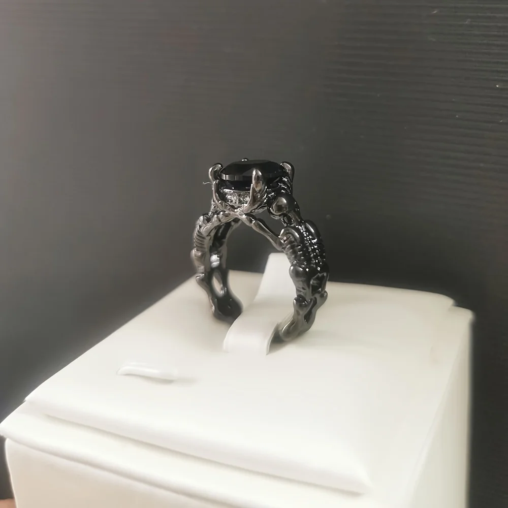 خاتم وعد على الطراز القوطي للرجال والنساء ، مرصع بالماء ، زركونيا ، هيكل عظمي رعب ، تصميم على الفرقة ، خاتم زفاف ، مناسب للرجال