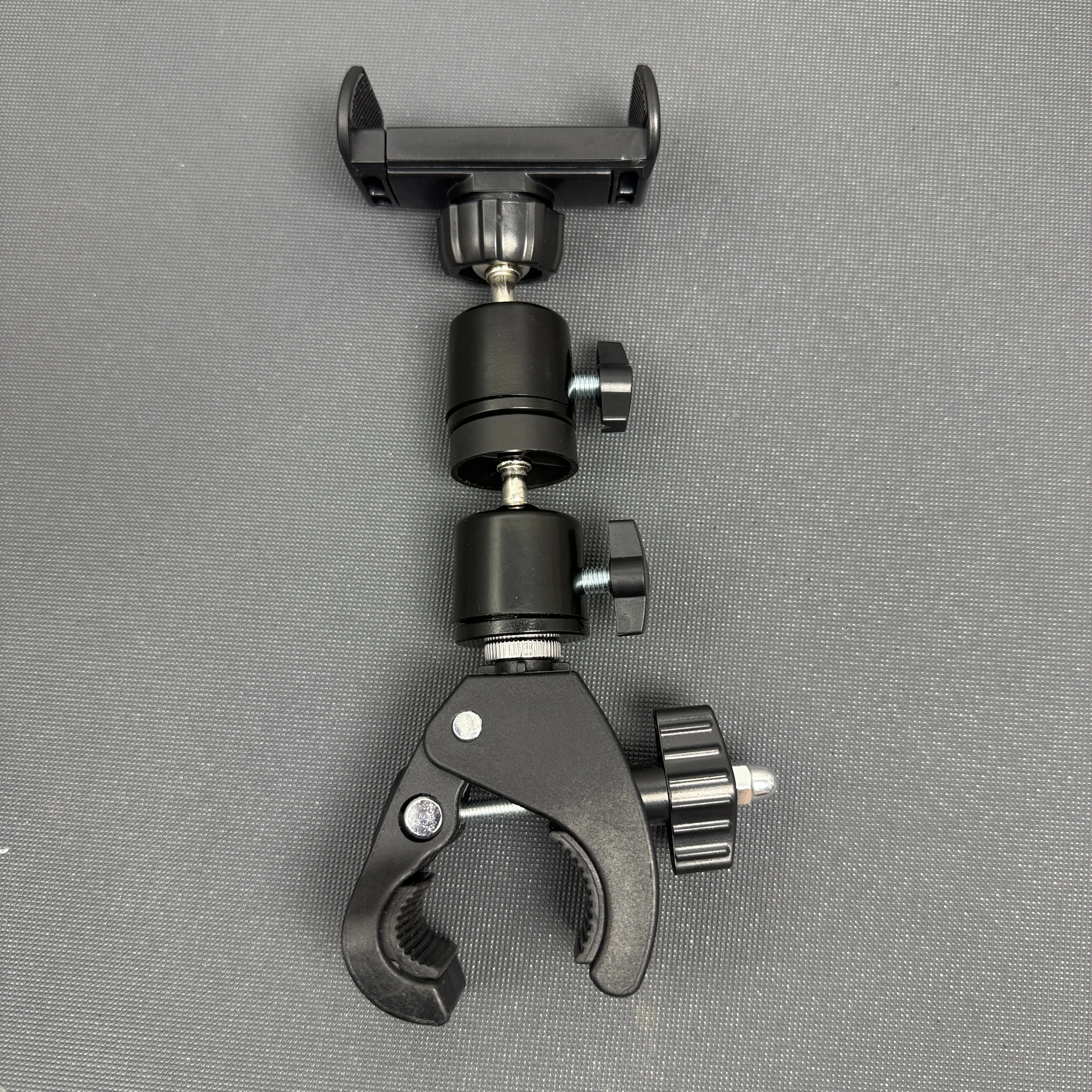 

Large clamp outdoor live streaming phone holder excavator phone holder truck clamp armrest cycling navigation phone holder bus p