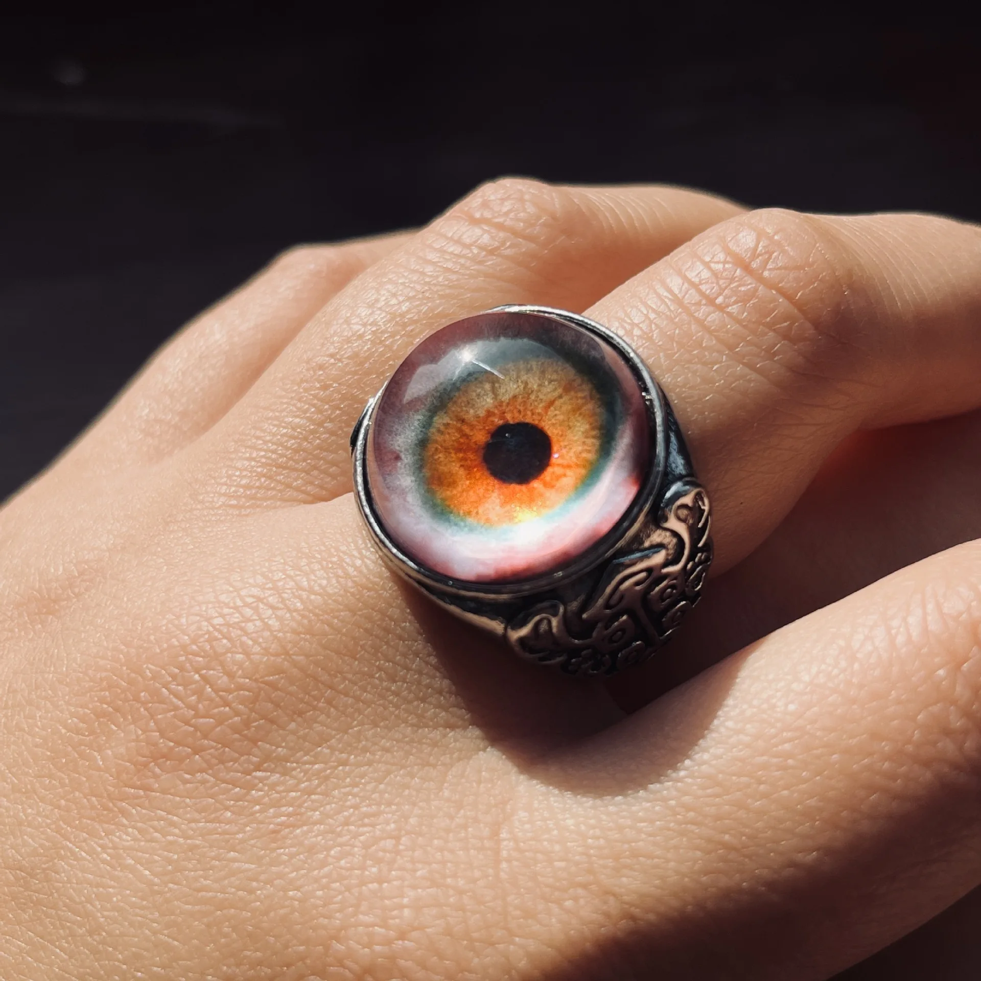 Vintage Gothic Realistic Bloodshot Eye Band Ring for Men Women Adjustable Open Ring Evil Eye Curtain Eye Jewelry for Punk Style