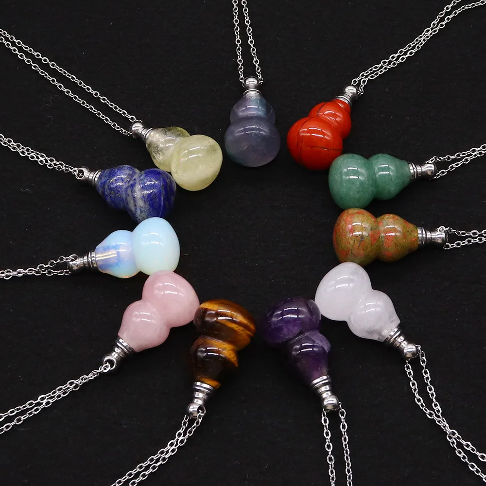 Mini Essential Oil Diffuser Pendant Bottle Natural Crystal Gourd Aroma Locket Necklace Hollow Refillable Bottles