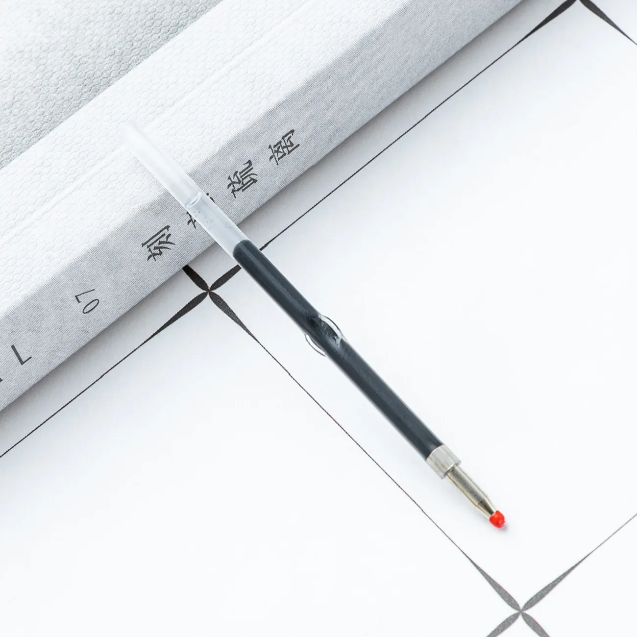 

50 шт., стержни для гелевых ручек с черными чернилами, гладкие стержни для ручек с бисером для письма, стержни для школьных и офисных заметок, черные ручки с бисером