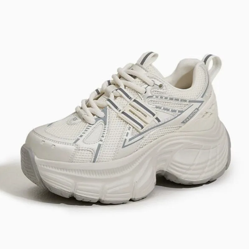 

Осенние женские кроссовки 2026 на толстой платформе в стиле «папины туфли», визуально стройнящие ноги, повседневные, универсальные, увеличивающие рост, на платформе, для отдыха