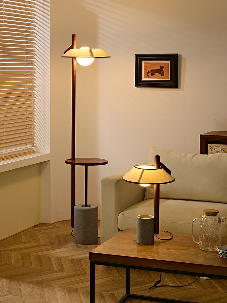 

Деревянный торшер во французском стиле ретро, полка для гостиной, тихая и стильная прикроватная лампа для спальни, украшение комнаты, настольный светильник, светодиодный