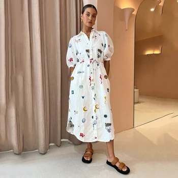 Yeni Kadın Rahat Tatil Elbisesi Kadın Şık Graffiti Baskı Dantel Up Midi Elbise Zarif Yaka Fener Kısa Kollu Elbiseler