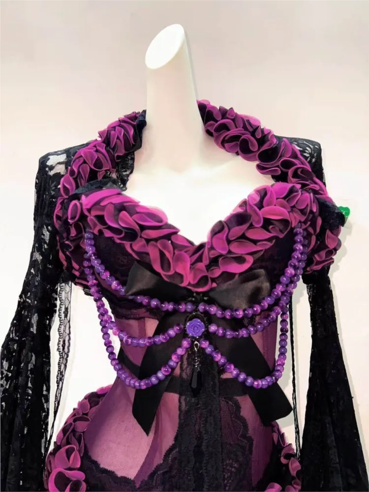Elegant black rose-patterned hollowed-out dark dress with purple flower edges