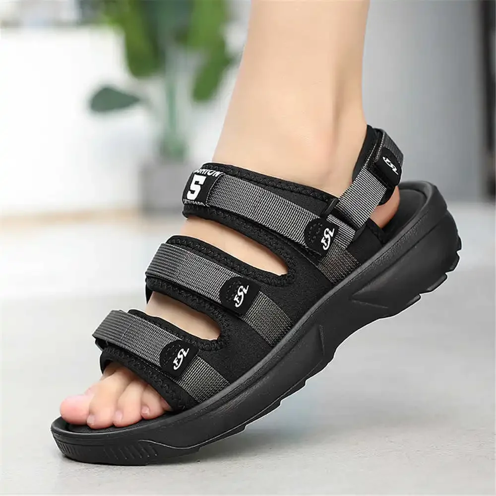 Without Heel Flatform Slippers House Man Shoes Men Sandals Trainer Shoes Sneakers Sport Super Sale Drop Shipping Runing