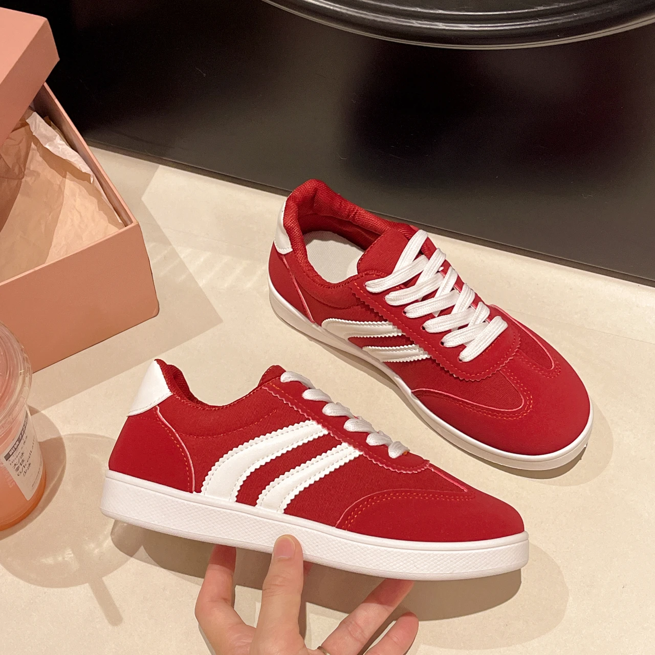 أحذية امرأة 2025 الاتجاه أحذية رياضية كاجوال مريحة الدانتيل يصل الشقق حذاء تنس تنفس المشي الركض حذاء Zapatillas De Mujer #4