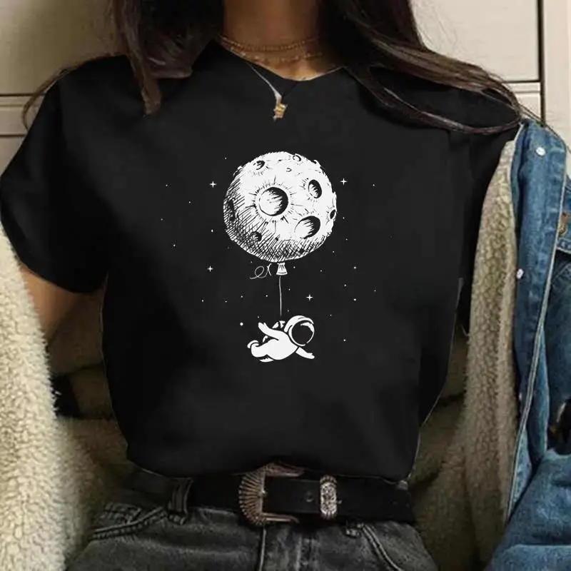 Moons wydruk graficzny T Shirt damski moda męska Spaceman T Shirt 90s Vintage Harajuku z krótkim rękawem Plus rozmiar T Shirt Unisex