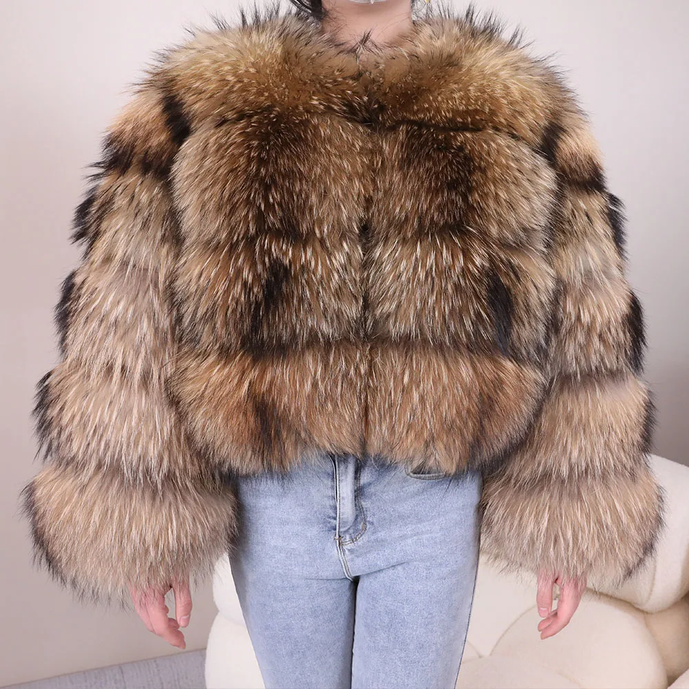 

Женская зимняя шуба из натурального енота: теплая и элегантная верхняя одежда для женщин