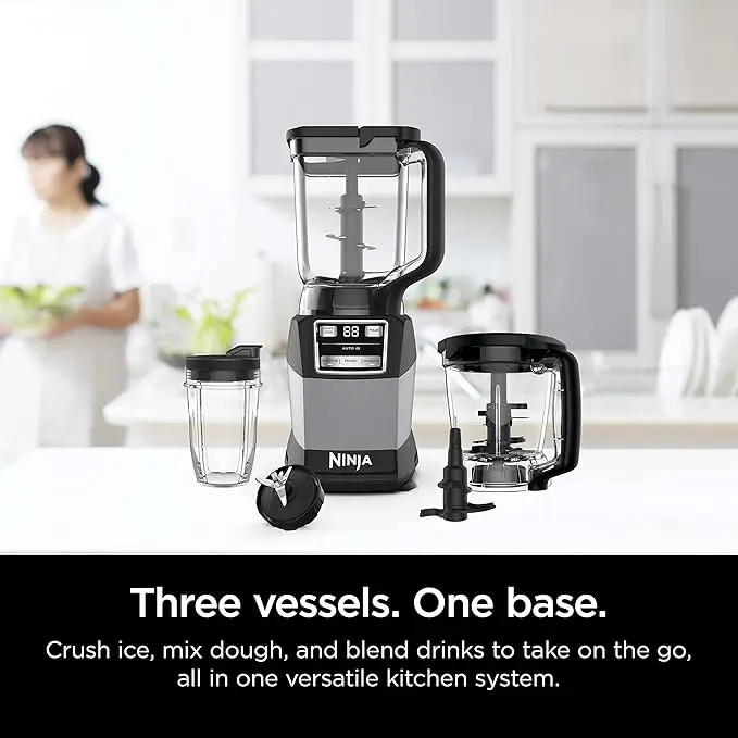 Blender, Compact Kitchen 1200W, 3 Functions for Smoothies, Dough & Frozen Drinks with Auto-IQ, 40-oz. Processor Bowl & 18-oz