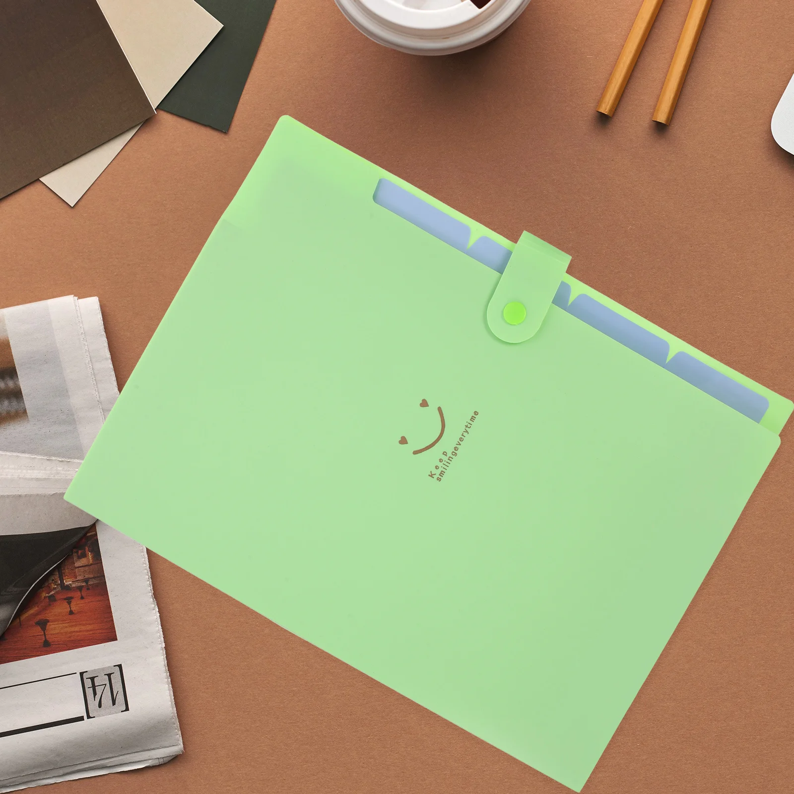 Grass Green Aktenordner mit 5 Fächern, robuster Kunststoff im A4-Format, Schnappverschluss, erweiterbarer Dokumenten-Organizer für Büro, Schule, Zuhause