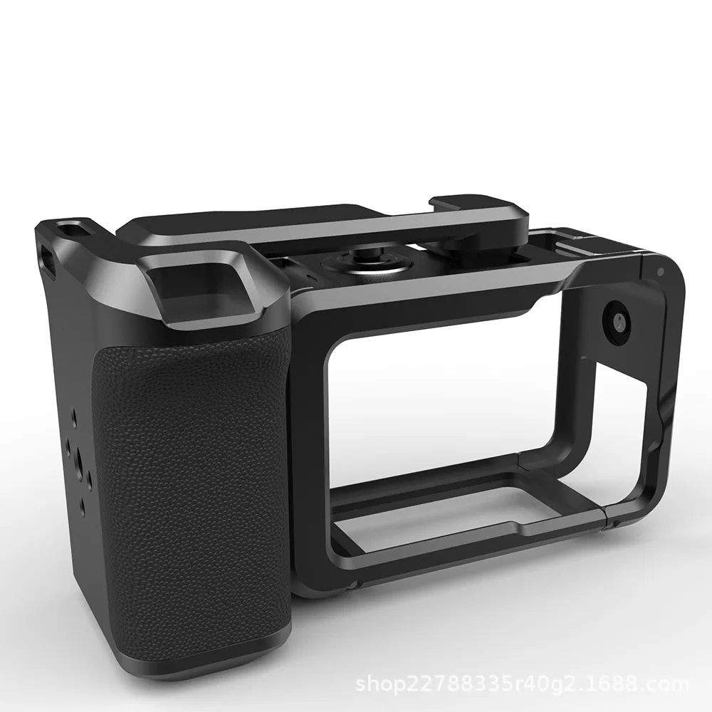 

Suitable for DJI Action5Pro/3/4 Metal Rabbit Cage Street Shooting Kit Sports Camera Border Handle Accessories