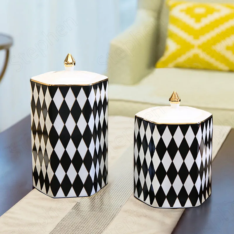

Modern Black and White Rhombus Ceramic Jars with Lid European Classical Coffee Table Storage Jar Living Room Decoration Ornament