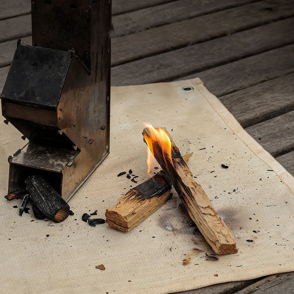 

Outdoor Fireproof Blanket Fiberglass Heat Insulated Pad Camping Fireproof Cushion Barbecue Picnic Fire Resistance Mat Survival