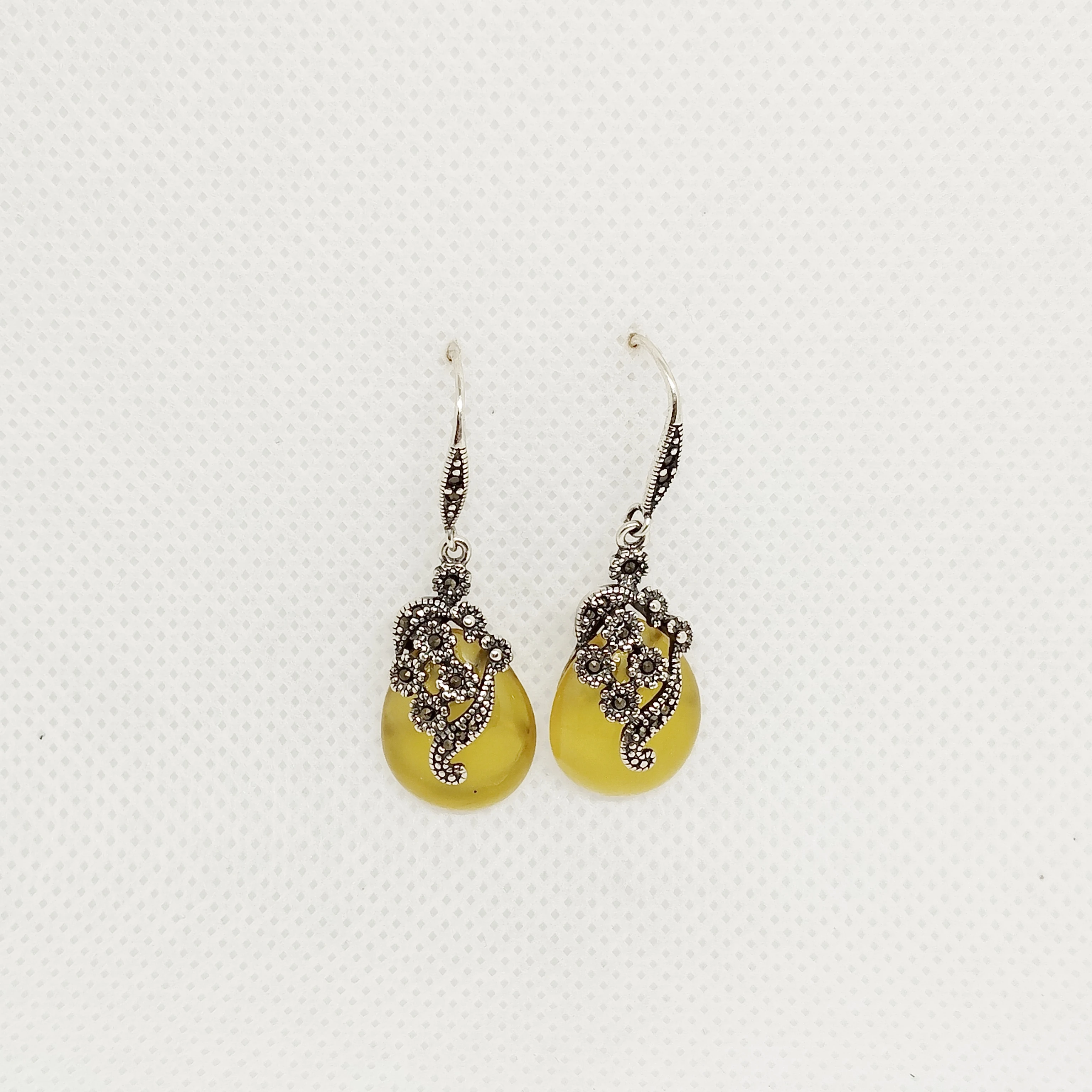 KJJEAXCMY Boutique Jewelry 925 Pure Silver Inlaid with Natural Yellow Jade Marrow Mosaic Female Earrings as Gift for Girlfriend