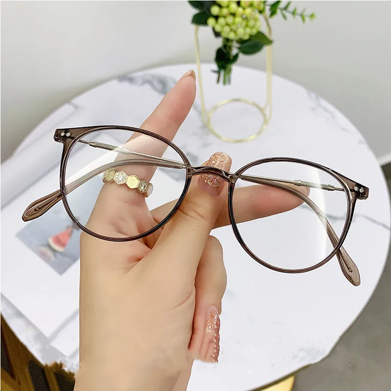 Anti-Blue Light Women Eyewear Retro Round Myopia Men Eyeglasses Frame Trend Optical Computer Transparent Universal Glasses