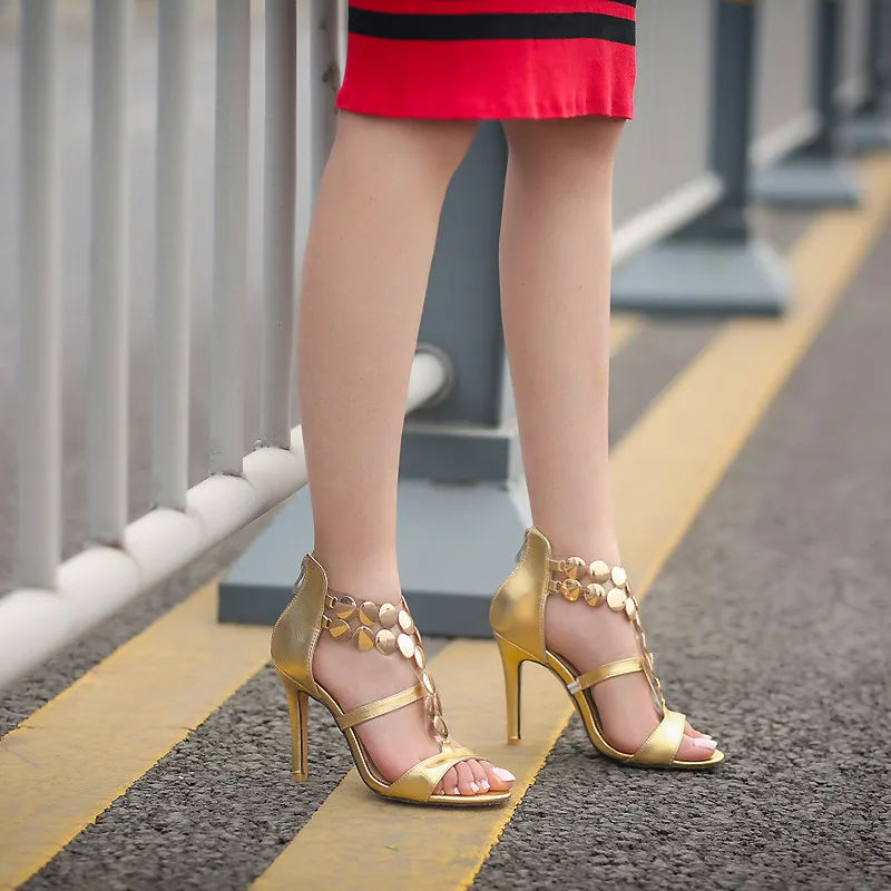 

2023 Luxurious Party Wedding Gold Silver Red Peep Toe Gladiator Sandals Women High Heel Shoes Summer Plus Size Sexy Sandal