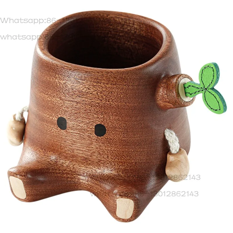 Creative cute little stump solid wood pen holder, wooden pen insert children's room desktop ornament, cosmetic storage bucket