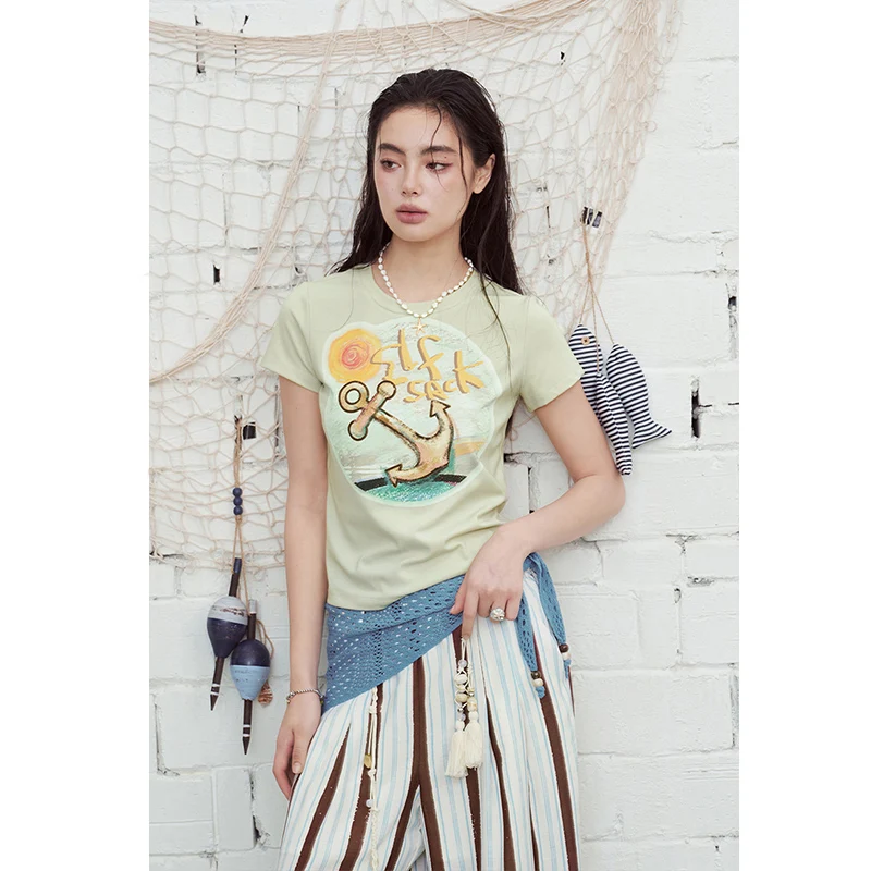 ELFSACK Anchor Print Cropped Baby Tee, Fitted Short Sleeve T-Shirt in 2 Colors